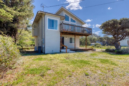 Ocean Oasis image 17