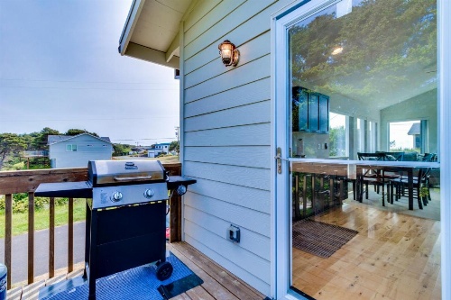 Ocean Oasis image 18