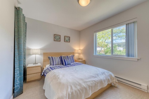 Ocean Oasis image 19