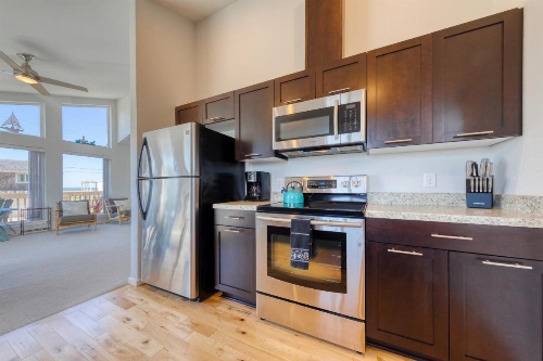 Ocean Oasis image 20